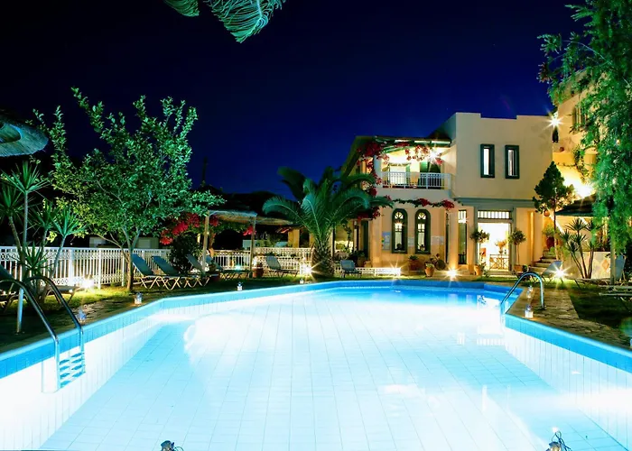 Aquarius Exclusive Hotel - Breakfast And Meal Included